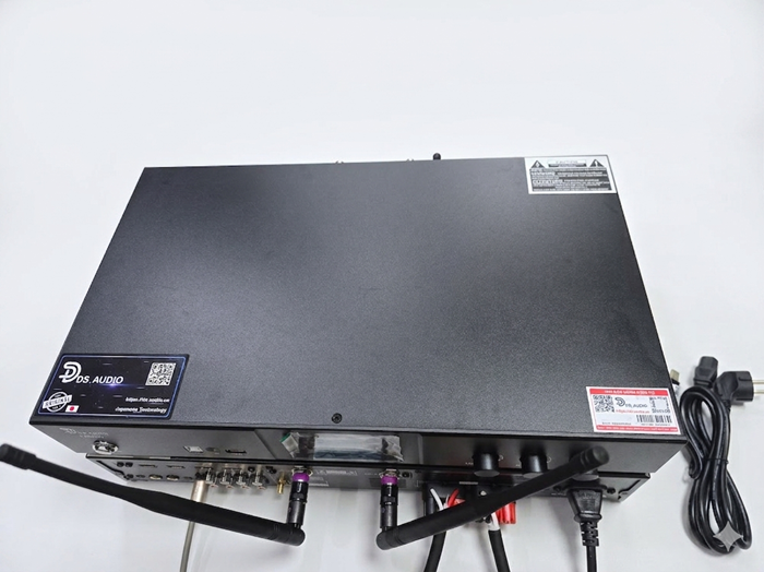 Amplifier DS audio FM650 – 3 IN 1 ( Kèm Micro Không Dây ) Amplifier DS audio FM650 – 3 IN 1 ( Kèm Micro Không Dây )